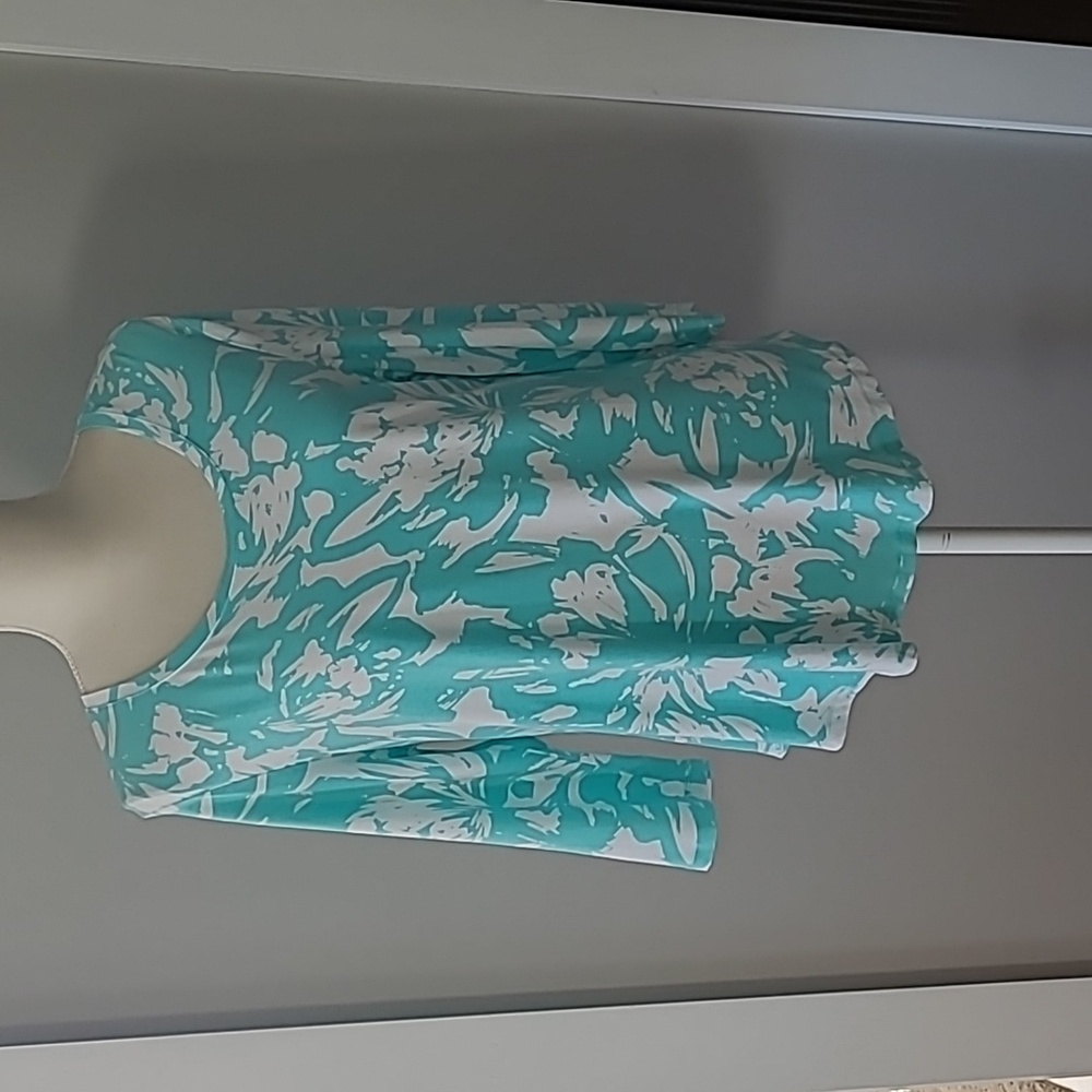 JM Collection Size Large Petite Turquoise Blue and White Tunic Top